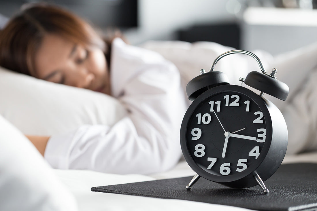 Woman Adjusting to Better Daylight Savings Sleep Schedule | Mediflow
